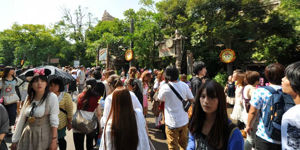 Disney Tokyo: Sugar Rush înlocuiește Buzz Lightyear în Tomorrowland