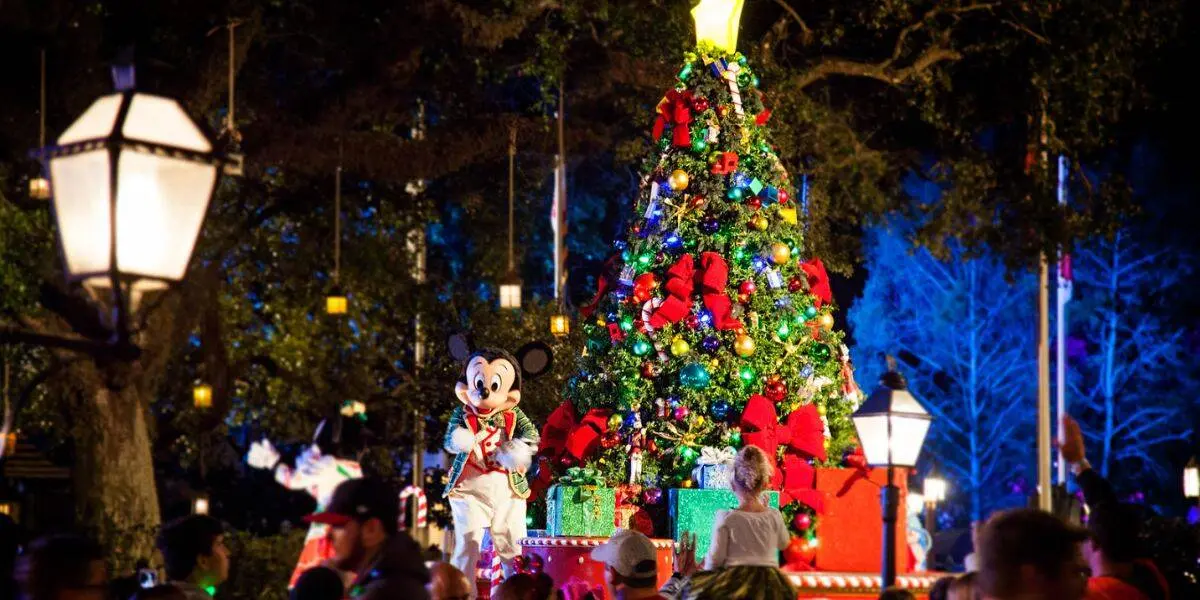 Magic Kingdom reduce orele de acces în sezonul de sărbători