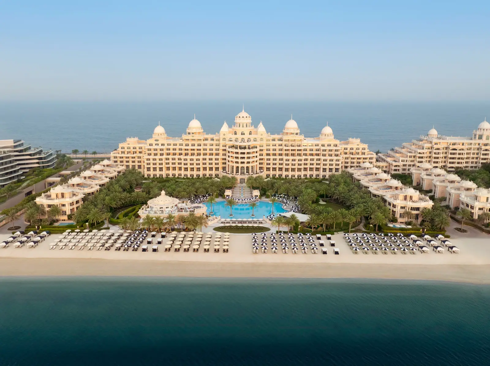 Raffles The Palm Dubai: Pachete speciale pentru sezonul rece