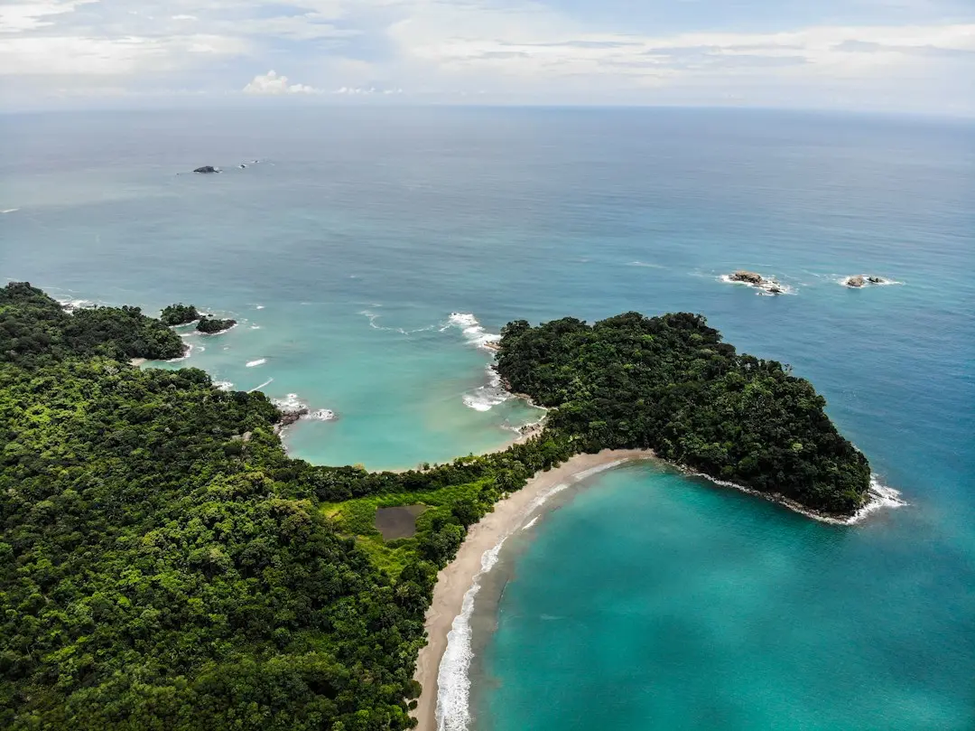 Evadare în Costa Rica: Zboruri din Madrid la doar 409€